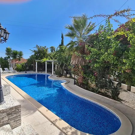 Silver Coast Villa