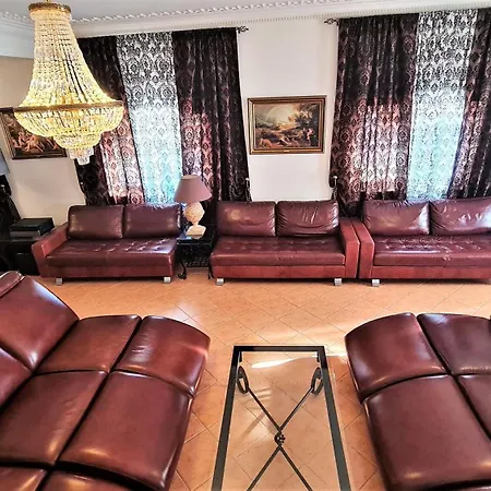 Silver Coast Villa *