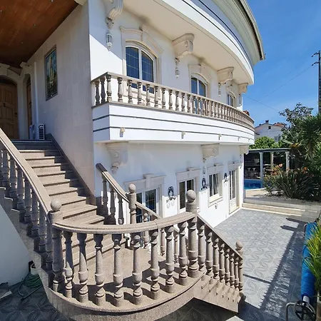 Silver Coast Villa Maceira (Leiria)